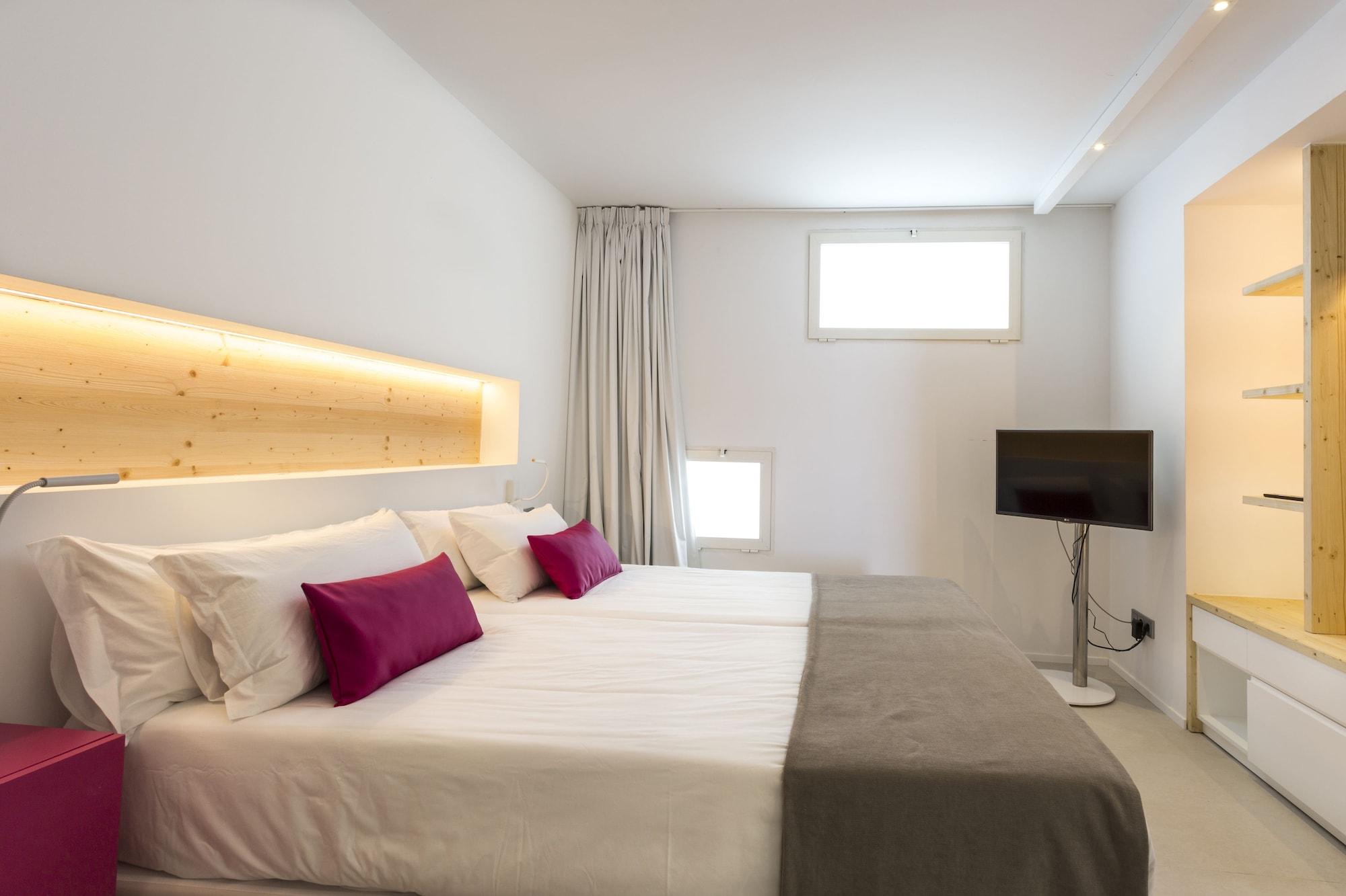 One Ibiza Suites Exterior photo A room at the hotel