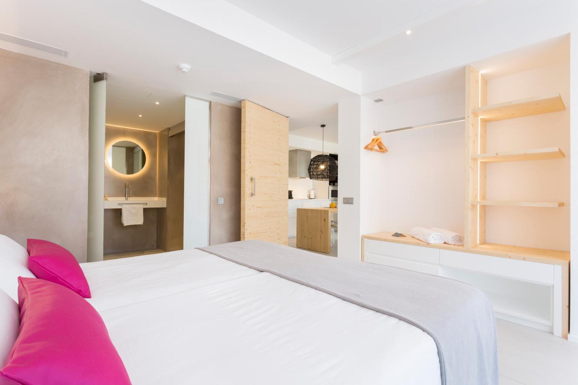 One Ibiza Suites Room photo A room at the hotel